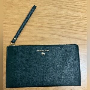Michael Kors Pebbled Leather Wristlet Wallet – Dark Green